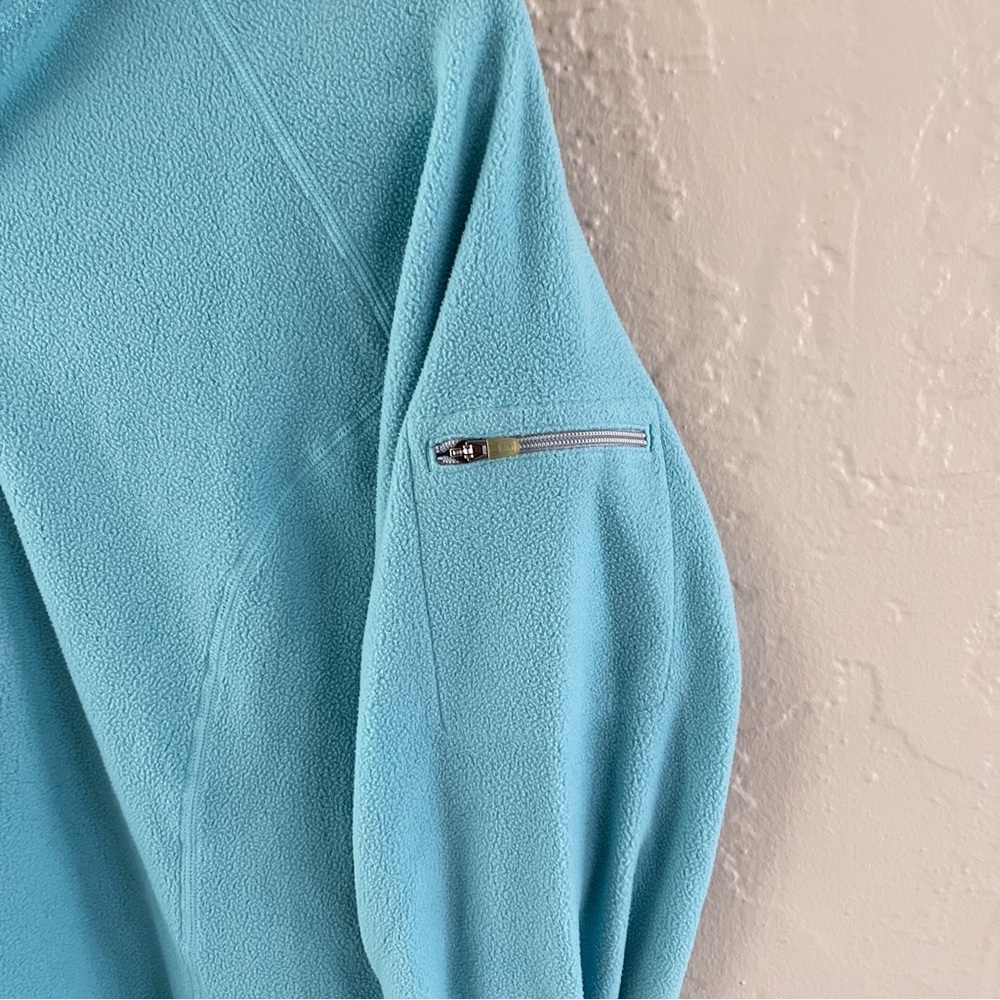 LL Bean Women’s Light Blue Fleece Pullover Sweatshirt - Picture 3 of 8